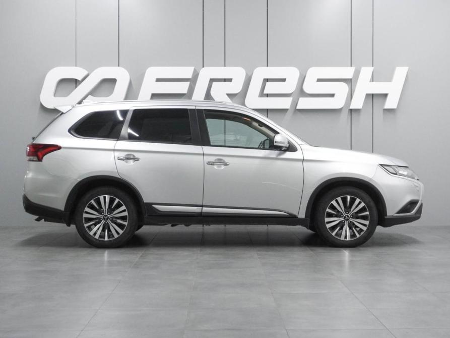 Mitsubishi Outlander III Рестайлинг 3 Воронеж  - изображение 5