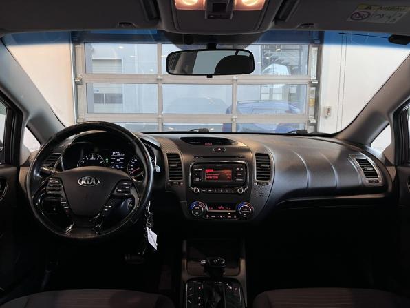 Kia Cerato III Рестайлинг (Classic) с пробегом 2018 года, цена 1 595 000 рублей, 148116 км, седан, Автокод Объявления