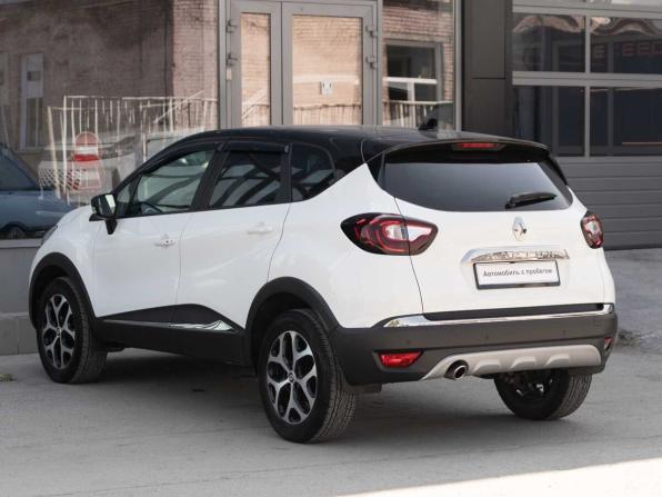 Renault Kaptur I Рестайлинг с пробегом 2021 года, цена 1 705 000 рублей, 73361 км, внедорожник, Автокод Объявления