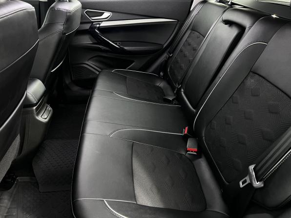 Lada (ВАЗ) Vesta I Рестайлинг (NG) с пробегом 2024 года, цена 1 579 000 рублей, 22721 км, универсал, Автокод Объявления