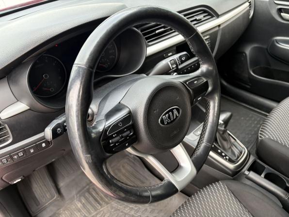 Kia Rio IV с пробегом 2018 года, цена 1 299 000 рублей, 122451 км, седан, Автокод Объявления