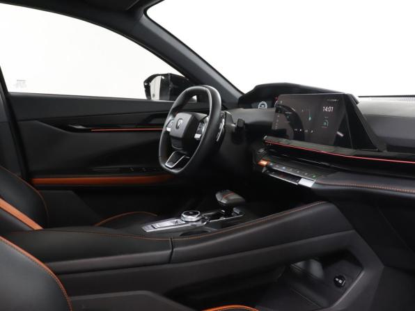 Changan UNI-V I с пробегом 2024 года, цена 2 299 000 рублей, 40900 км, лифтбек, Автокод Объявления