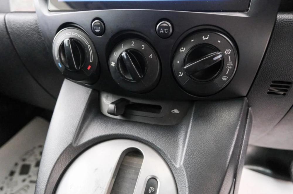 Mazda Demio III (DE) Красноярск  - изображение 18