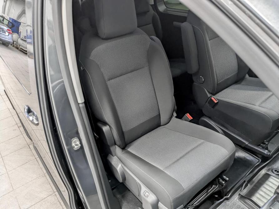 Opel Zafira Life I Москва  - изображение 25