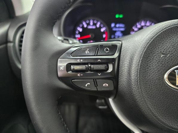 Kia Rio IV с пробегом 2018 года, цена 1 549 000 рублей, 113163 км, седан, Автокод Объявления
