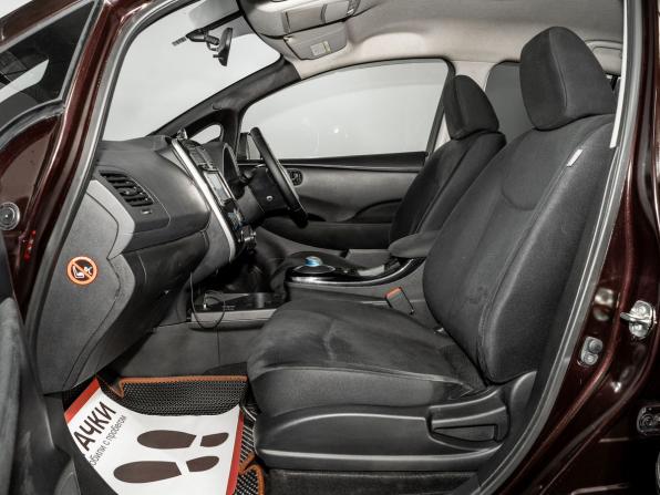Nissan Leaf I (ZE0/AZE0) с пробегом 2014 года, цена 865 000 рублей, 77727 км, хэтчбек, Автокод Объявления