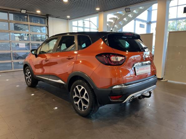 Renault Kaptur I с пробегом 2017 года, цена 1 590 000 рублей, 133987 км, внедорожник, Автокод Объявления