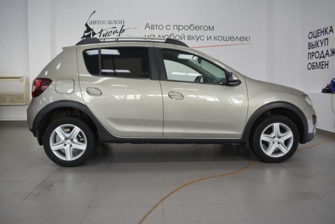 Renault Sandero II с пробегом 2017 года, цена 1 149 000 рублей, 79000 км, хэтчбек, Автокод Объявления