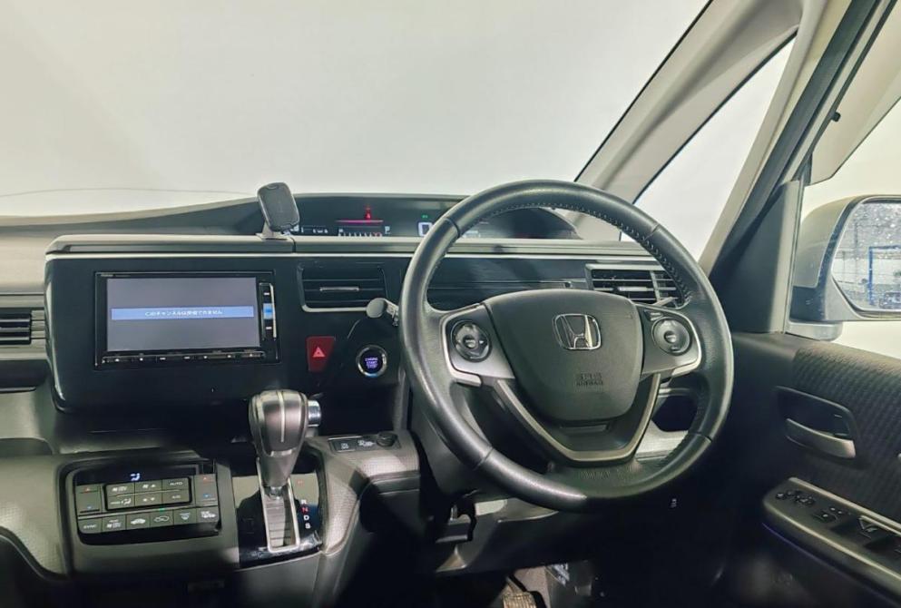 Honda Stepwgn V Ярославль  - изображение 11