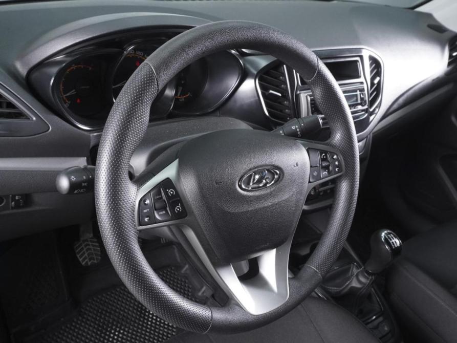 Lada (ВАЗ) Vesta I Ростов-на-Дону  - изображение 12