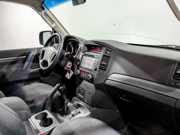 Mitsubishi Pajero IV Рестайлинг 1 с пробегом 2014 года, цена 1 990 000 рублей, 156148 км, внедорожник, Автокод Объявления