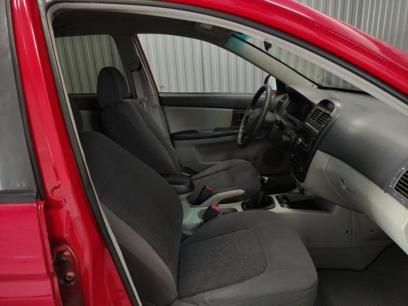 Kia Cerato I с пробегом 2005 года, цена 360 000 рублей, 304139 км, хэтчбек, Автокод Объявления