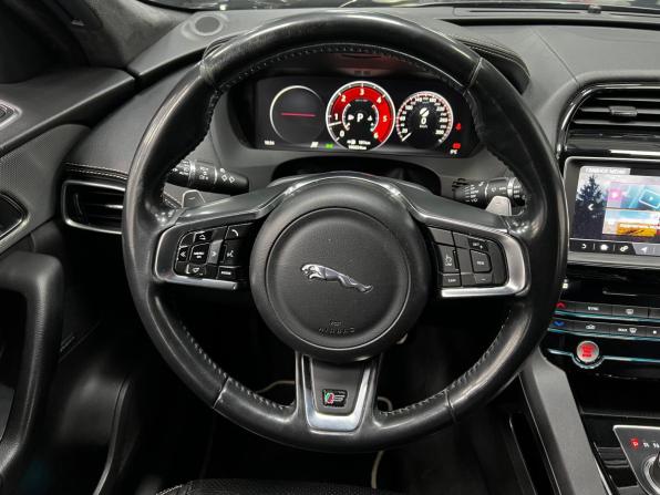 Jaguar F-Pace I с пробегом 2017 года, цена 2 999 000 рублей, 195940 км, внедорожник, Автокод Объявления
