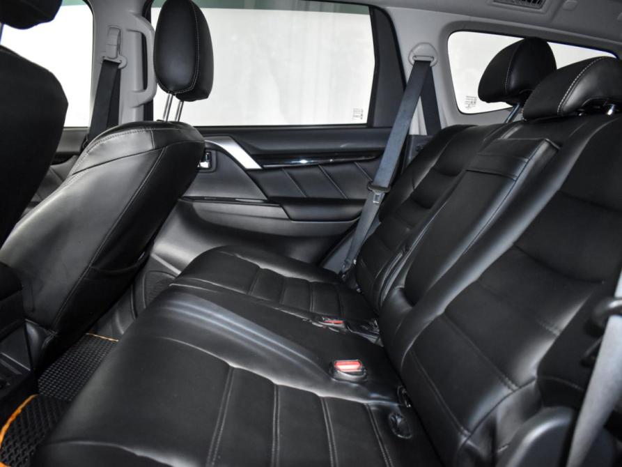 Mitsubishi Pajero Sport III Санкт-Петербург  - изображение 13