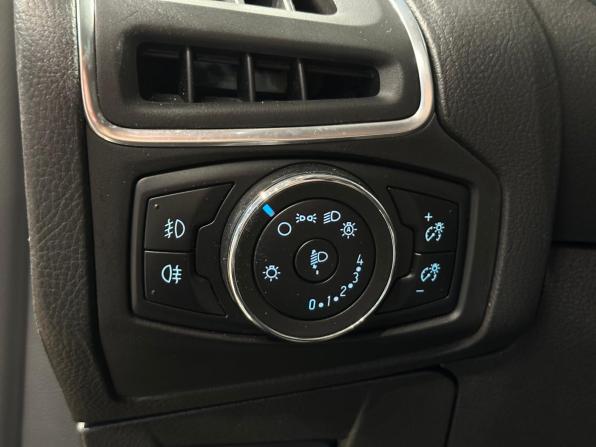 Ford Focus III с пробегом 2013 года, цена 890 000 рублей, 78055 км, хэтчбек, Автокод Объявления