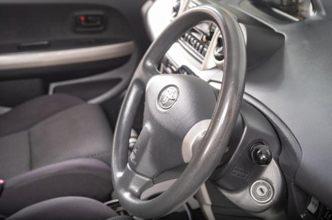 Toyota Ist I с пробегом 2004 года, цена 499 000 рублей, 162000 км, хэтчбек, Автокод Объявления