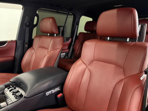 Lexus LX III Рестайлинг 2 с пробегом 2018 года, цена 9 590 000 рублей, 90019 км, внедорожник, Автокод Объявления