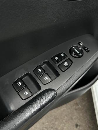 Hyundai Solaris II Рестайлинг с пробегом 2021 года, цена 1 400 000 рублей, 101245 км, седан, Автокод Объявления