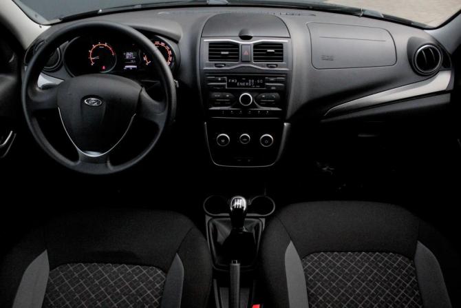 Lada (ВАЗ) Granta I Рестайлинг с пробегом 2018 года, цена 645 000 рублей, 58153 км, хэтчбек, Автокод Объявления