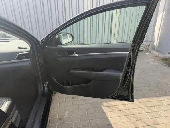 Hyundai Elantra VI (AD) с пробегом 2019 года, цена 1 249 000 рублей, 107310 км, седан, Автокод Объявления