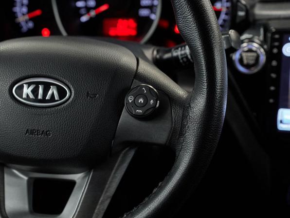 Kia Rio III с пробегом 2012 года, цена 610 000 рублей, 165002 км, хэтчбек, Автокод Объявления