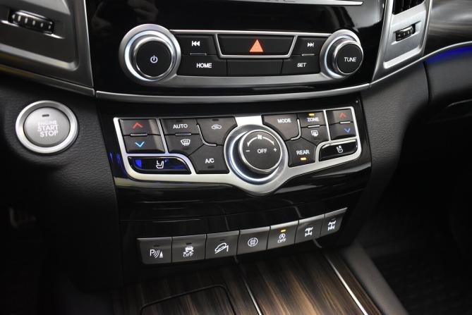 Haval H9 I Рестайлинг с пробегом 2023 года, цена 2 430 000 рублей, 141614 км, внедорожник, Автокод Объявления