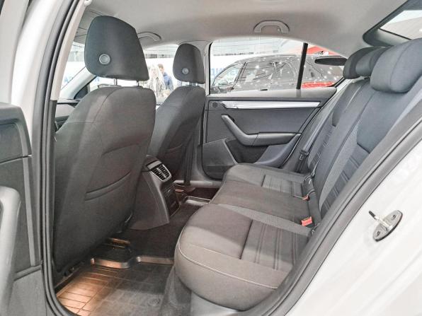 Skoda Octavia III (A7) Рестайлинг с пробегом 2019 года, цена 1 650 000 рублей, 83764 км, лифтбек, Автокод Объявления