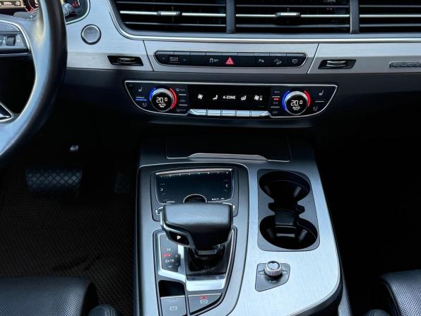 Audi Q7 II (4M) с пробегом 2018 года, цена 3 725 000 рублей, 233111 км, внедорожник, Автокод Объявления