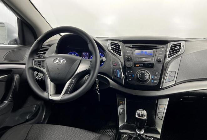 Hyundai i40 I с пробегом 2015 года, цена 1 120 000 рублей, 180690 км, седан, Автокод Объявления