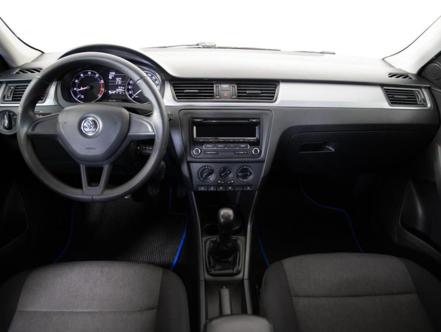 Skoda Rapid I Санкт-Петербург  - изображение 9