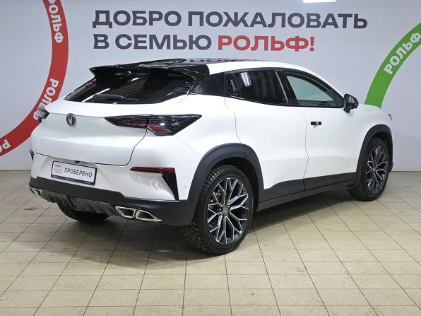 Changan UNI-T I с пробегом 2023 года, цена 1 899 000 рублей, 25000 км, внедорожник, Автокод Объявления