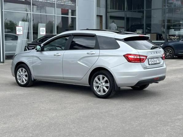 Lada (ВАЗ) Vesta I с пробегом 2022 года, цена 1 298 000 рублей, 59489 км, универсал, Автокод Объявления