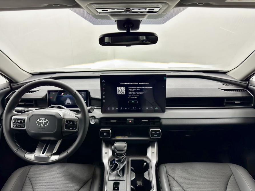 Toyota RAV4 VI (XA60) Вологда  - изображение 17