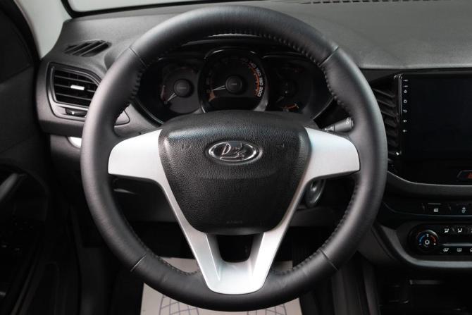 Lada (ВАЗ) Vesta I с пробегом 2018 года, цена 989 000 рублей, 107182 км, седан, Автокод Объявления
