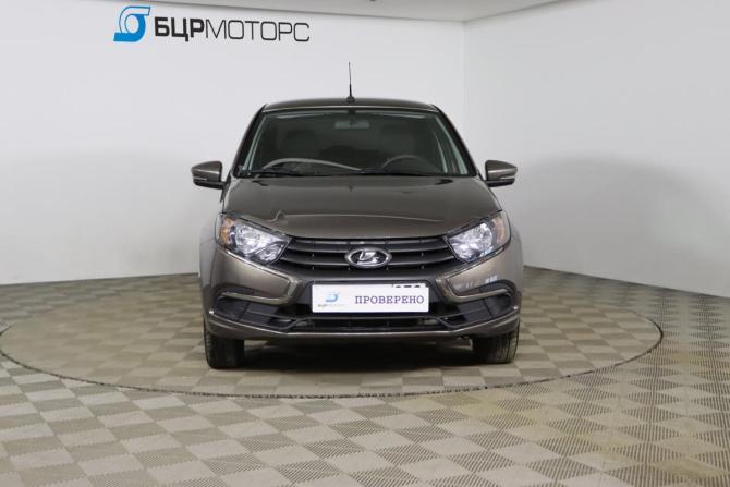 Lada (ВАЗ) Granta I Рестайлинг с пробегом 2022 года, цена 799 990 рублей, 72292 км, седан, Автокод Объявления