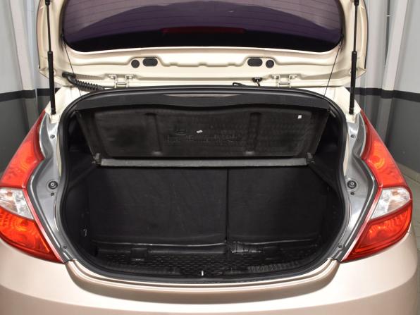 Hyundai Solaris I с пробегом 2012 года, цена 649 999 рублей, 266515 км, хэтчбек, Автокод Объявления
