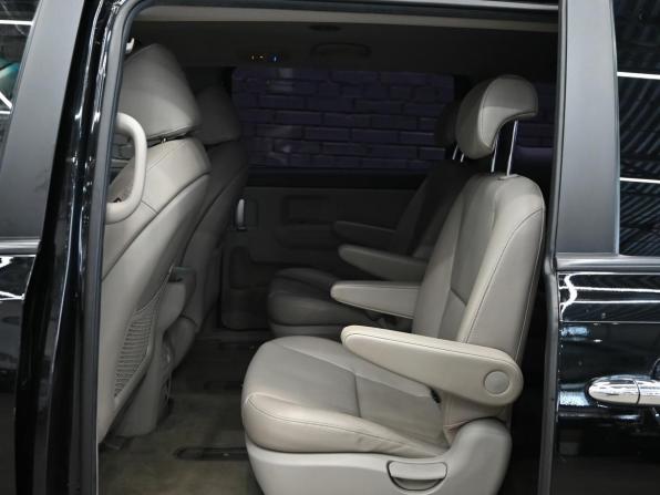 Kia Carnival III с пробегом 2019 года, цена 2 890 000 рублей, 187831 км, минивэн, Автокод Объявления