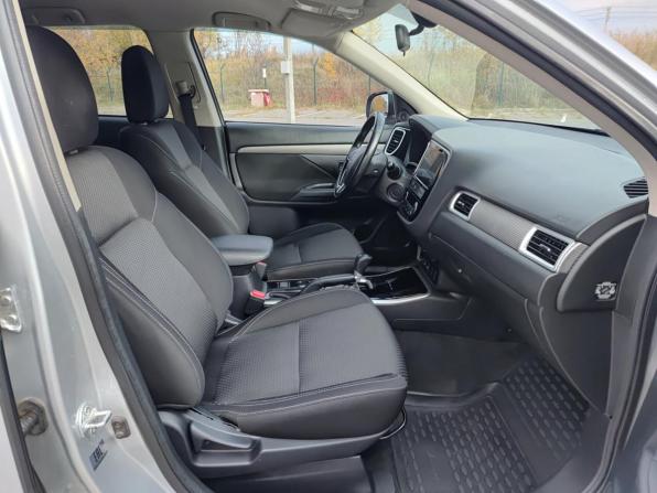 Mitsubishi Outlander III Рестайлинг 2 с пробегом 2018 года, цена 1 629 000 рублей, 180111 км, внедорожник, Автокод Объявления