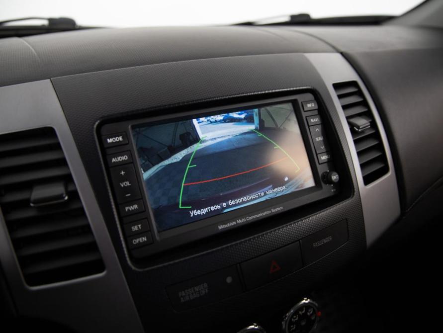 Mitsubishi Outlander II Рестайлинг Санкт-Петербург  - изображение 18