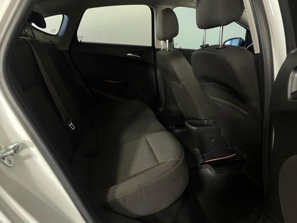 Opel Astra J Рестайлинг с пробегом 2014 года, цена 710 000 рублей, 235850 км, седан, Автокод Объявления