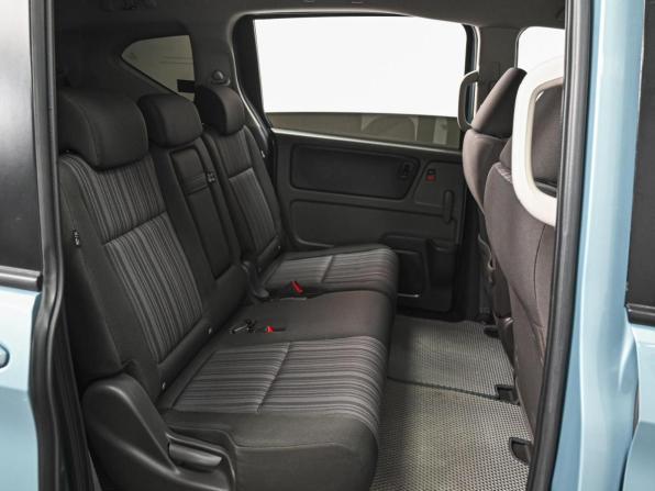 Honda Freed II Рестайлинг с пробегом 2019 года, цена 1 785 000 рублей, 117801 км, компактвэн, Автокод Объявления