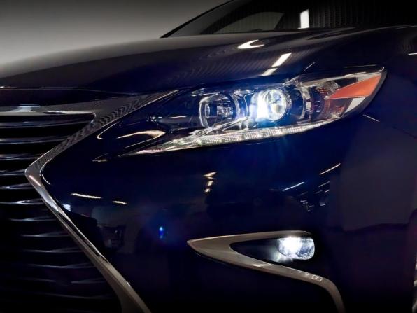 Lexus ES VI Рестайлинг с пробегом 2016 года, цена 2 750 000 рублей, 108341 км, седан, Автокод Объявления