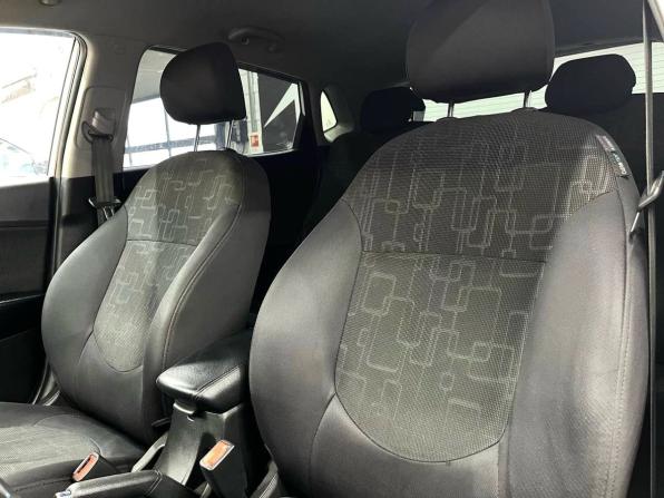 Kia Rio III с пробегом 2012 года, цена 849 900 рублей, 180038 км, хэтчбек, Автокод Объявления