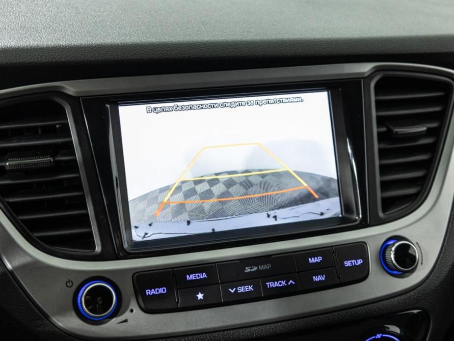 Hyundai Solaris II Санкт-Петербург  - изображение 15