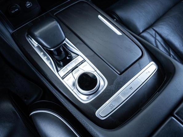 Kia K900 II с пробегом 2019 года, цена 3 095 000 рублей, 80591 км, седан, Автокод Объявления