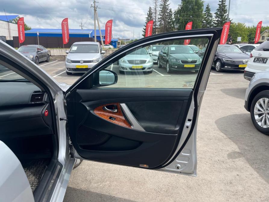 Toyota Camry VI (XV40) Рестайлинг Альметьевск  - изображение 19