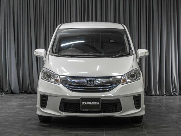 Honda Freed I Рестайлинг 2 с пробегом 2015 года, цена 1 349 000 рублей, 136789 км, компактвэн, Автокод Объявления