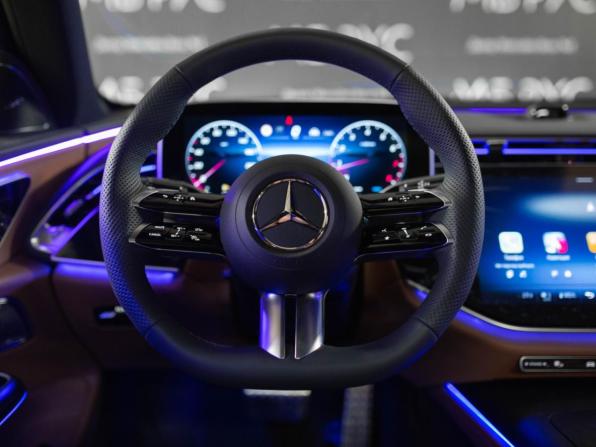 Новый Mercedes-Benz E-Класс VI (W214 S214) 2025 года, цена 10 500 000 рублей, седан, Автокод Объявления