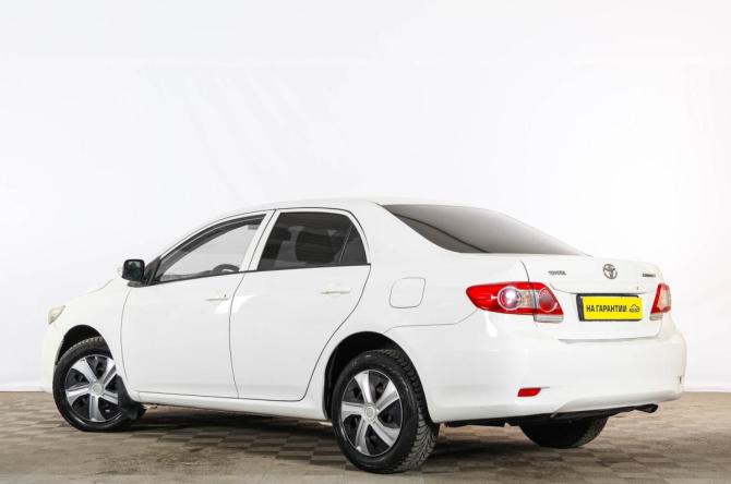 Toyota Corolla X (E140 E150) Рестайлинг с пробегом 2011 года, цена 1 369 000 рублей, 152000 км, седан, Автокод Объявления