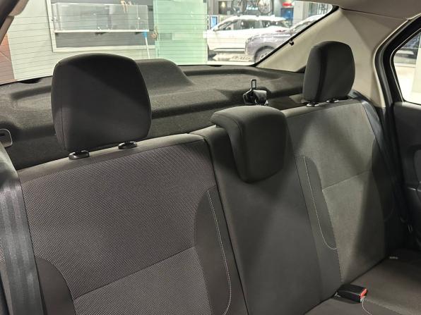 Renault Logan II Рестайлинг с пробегом 2019 года, цена 1 115 000 рублей, 147542 км, седан, Автокод Объявления